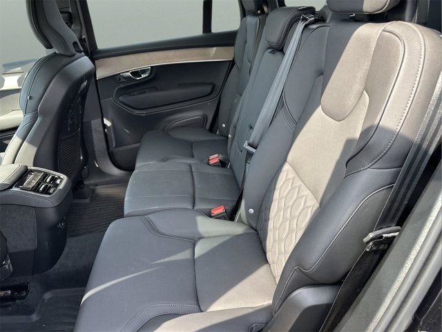 2026 Volvo XC90 Plus