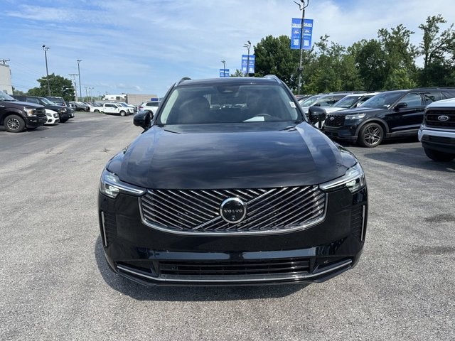 2026 Volvo XC90 Plus