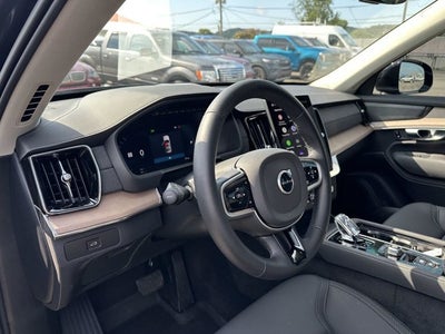 2026 Volvo XC90 Plus