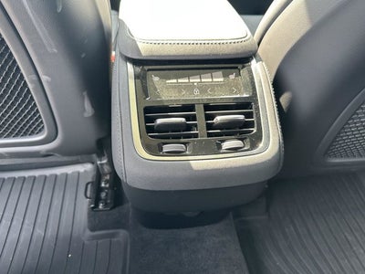 2026 Volvo XC90 Plus