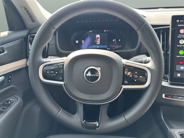 2026 Volvo XC90 Plus