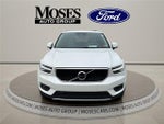 2021 Volvo XC40 T5 Momentum