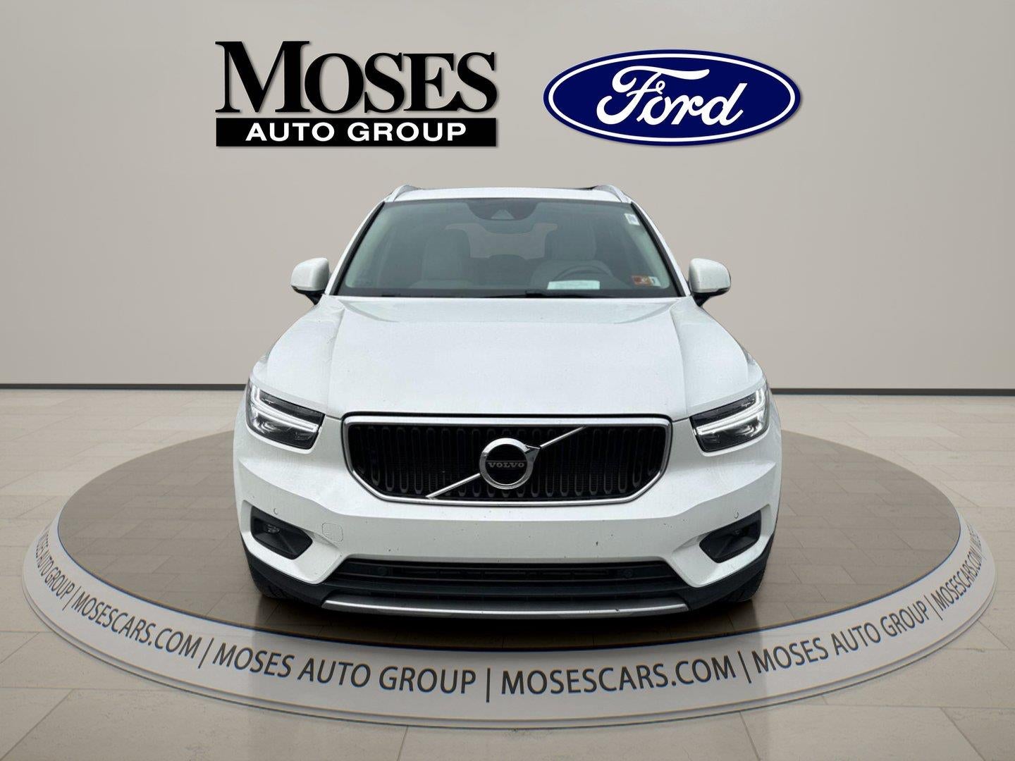 2021 Volvo XC40 T5 Momentum