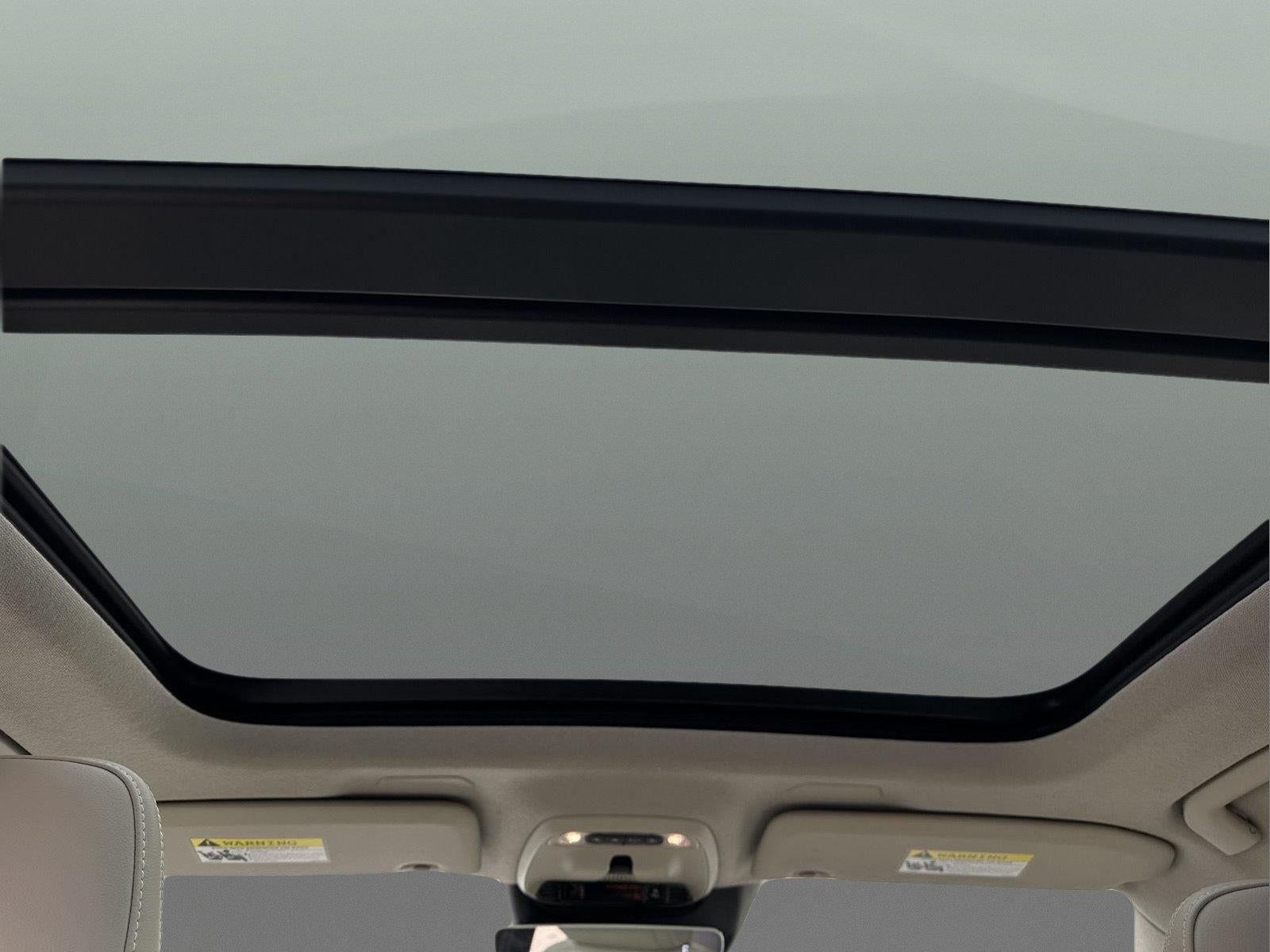 2021 Volvo XC40 T5 Momentum