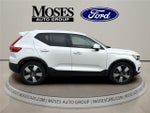 2021 Volvo XC40 T5 Momentum