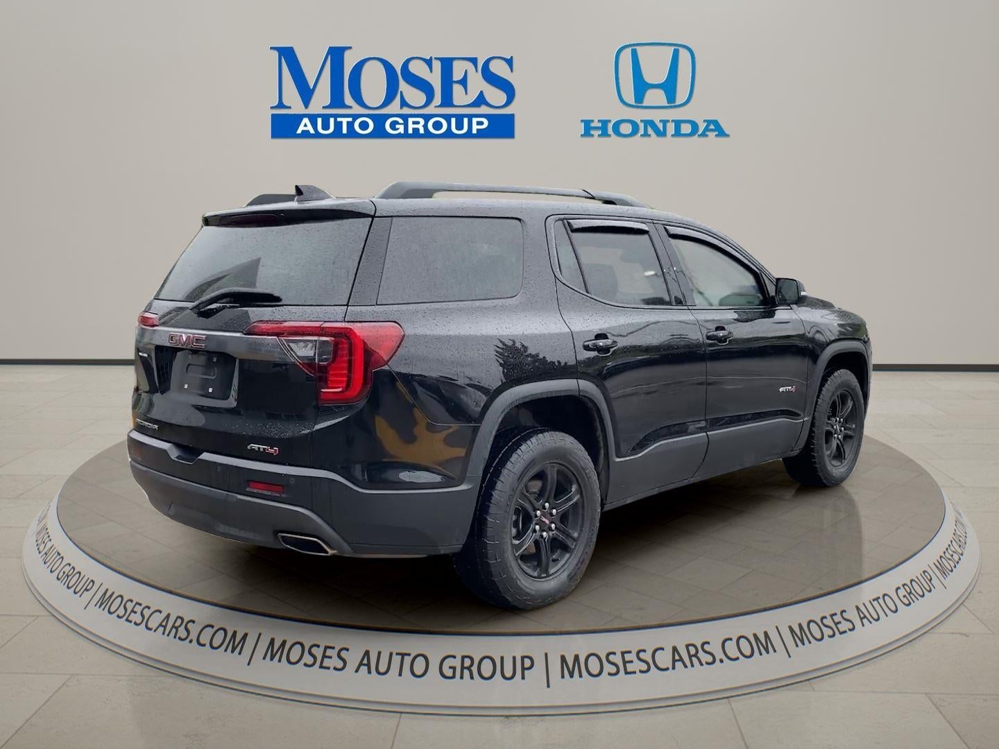 2023 GMC Acadia AT4