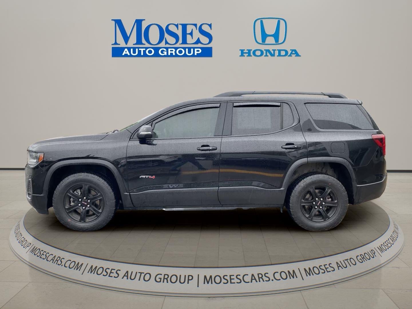 2023 GMC Acadia AT4