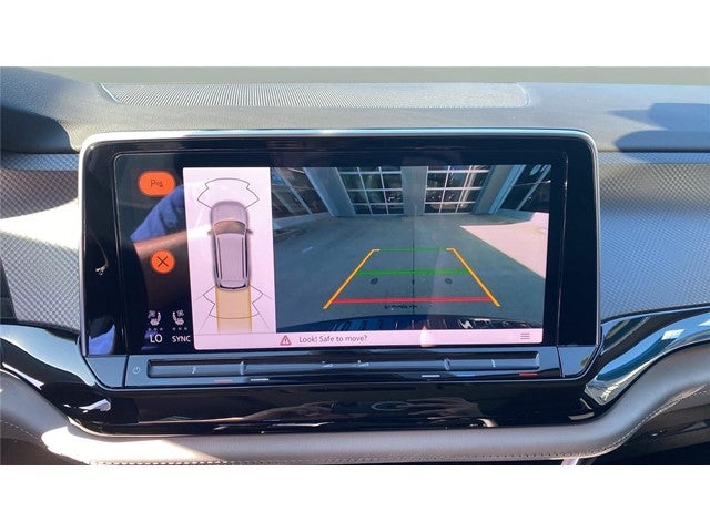 2024 Volkswagen Atlas 2.0T Peak Edition SE w/Technology