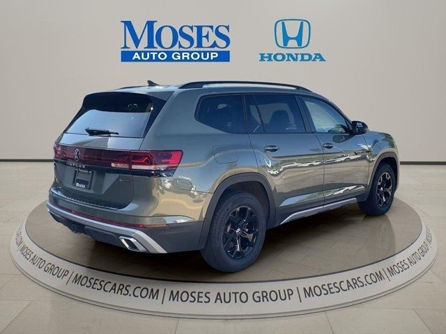 2024 Volkswagen Atlas 2.0T Peak Edition SE w/Technology