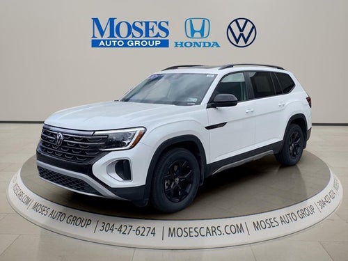 2024 Volkswagen Atlas 2.0T Peak Edition SEL