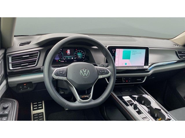 2024 Volkswagen Atlas 2.0T Peak Edition SEL