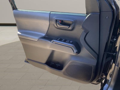 2022 Toyota Tacoma SR V6