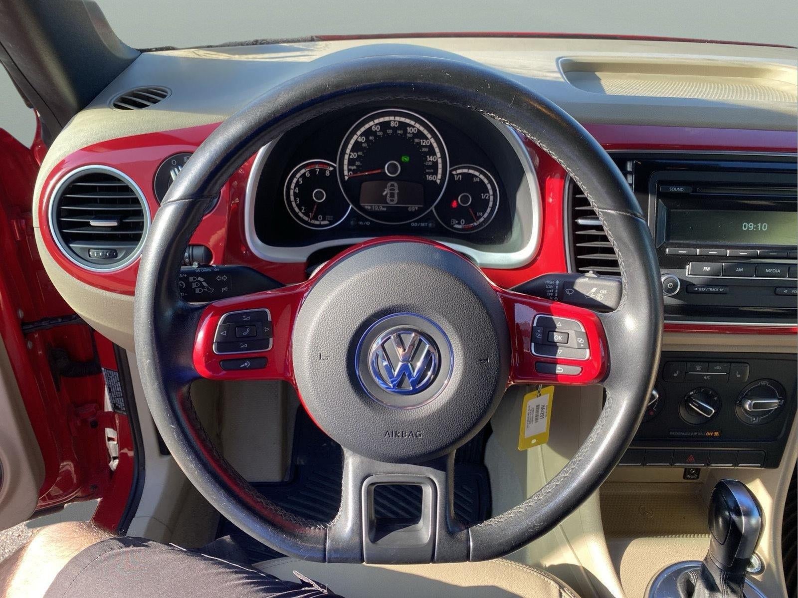 2014 Volkswagen Beetle Convertible 2.5L