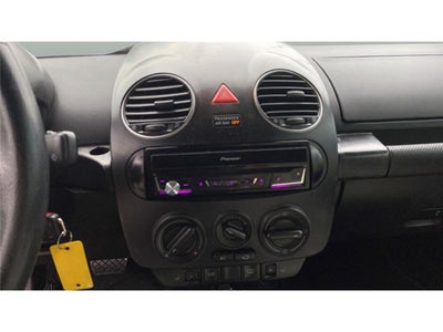 2007 Volkswagen New Beetle Convertible Triple White