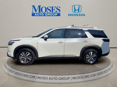 2024 Nissan Pathfinder SL