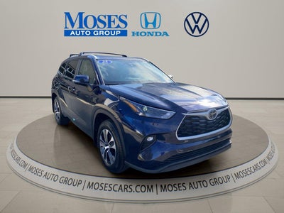 2025 Toyota Highlander XLE