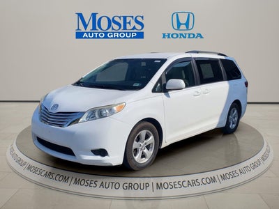 2016 Toyota Sienna LE