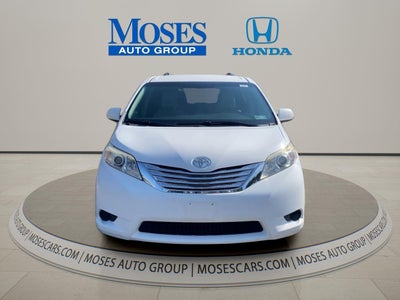 2016 Toyota Sienna LE