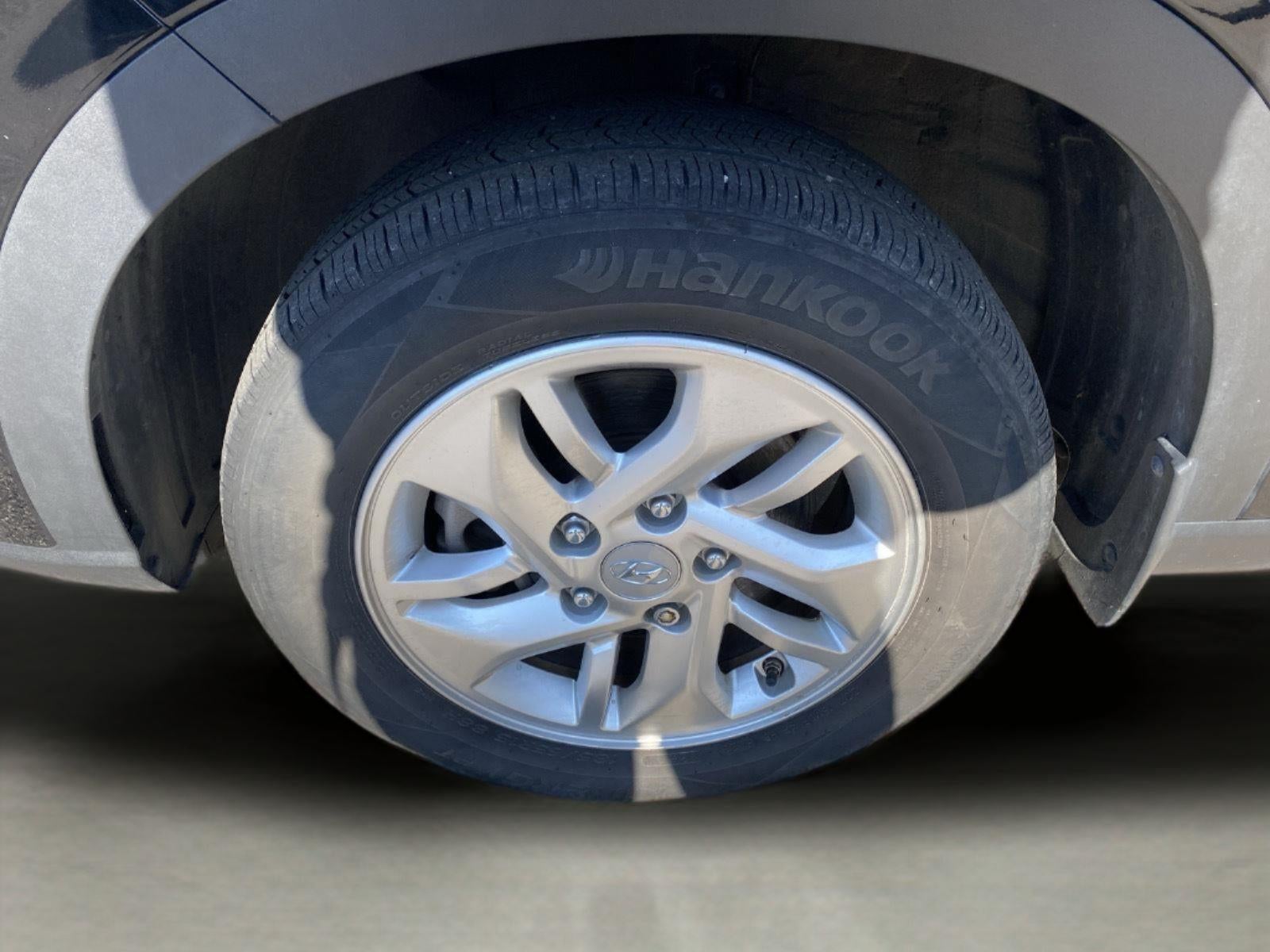 2020 Hyundai Venue SEL