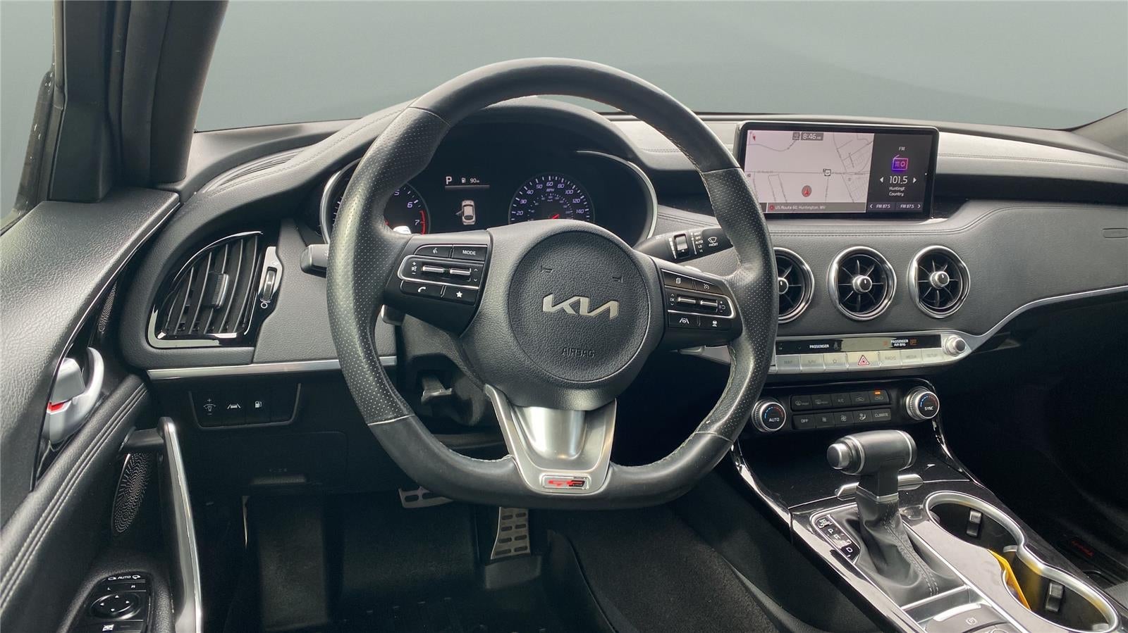 2022 Kia Stinger GT-Line