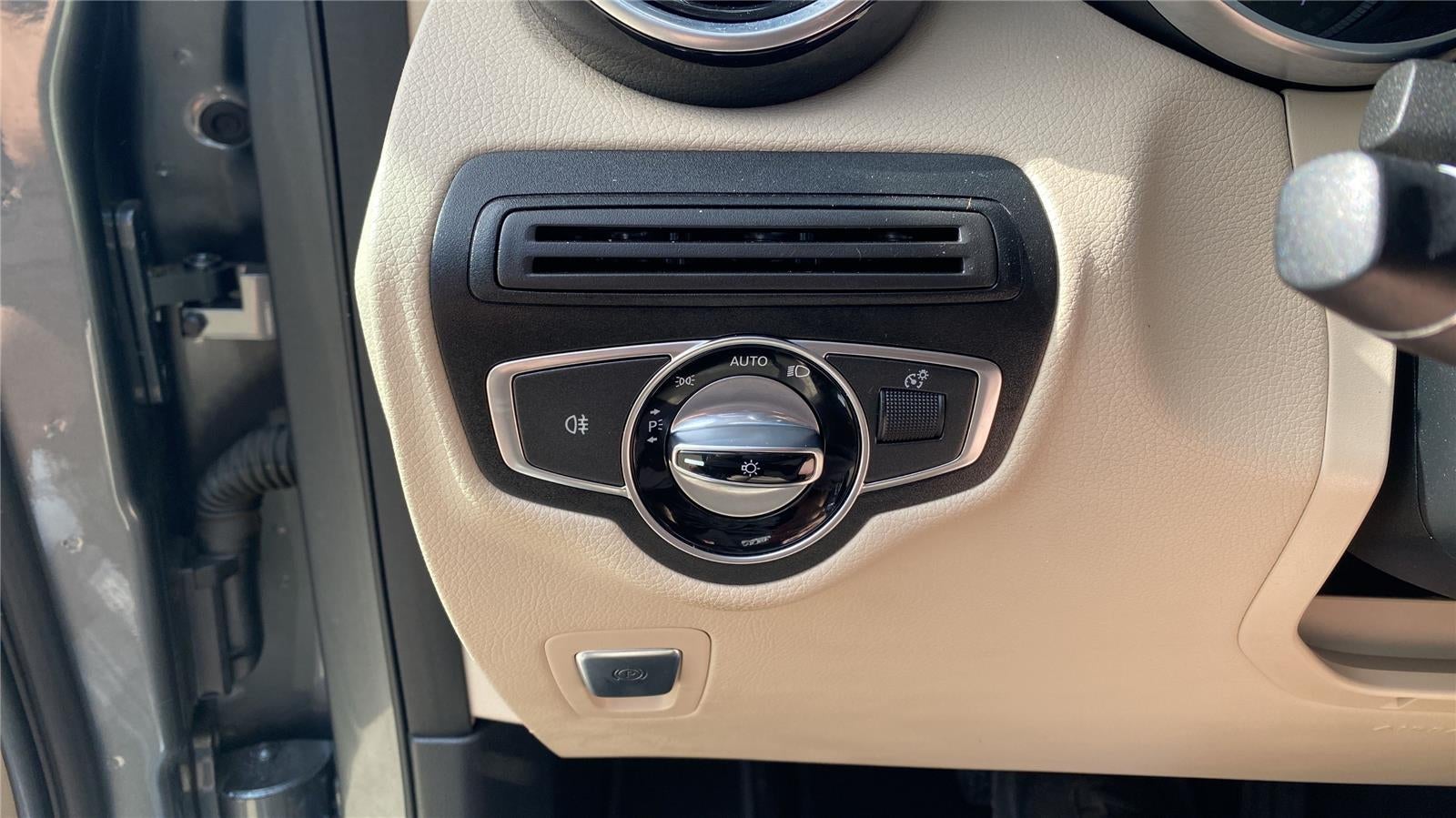 2017 Mercedes-Benz GLC GLC 300