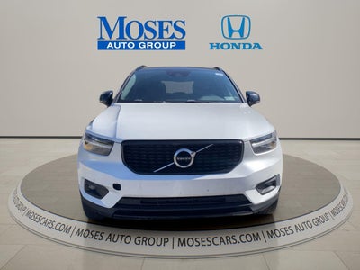 2020 Volvo XC40 R-Design