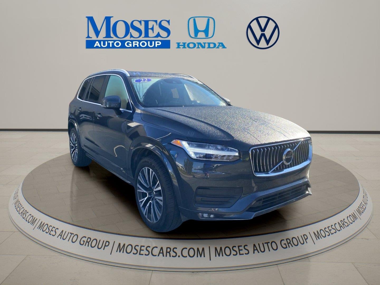 2022 Volvo XC90 Momentum